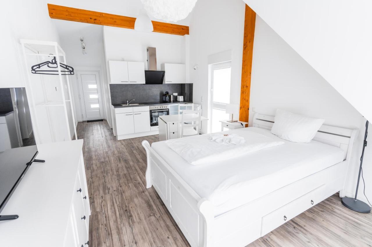 מרבורג Hotel Apartments Restaurant Cala Luna מראה חיצוני תמונה